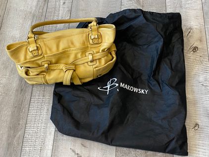 Amazon.com: B Makowsky Handbags: Clothing, Shoes & Jewelry