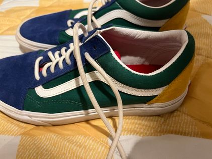 Yacht club hotsell vans womens