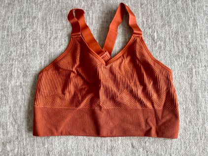 Avia Burnt Orange Ribbed V-Neck Sports Bra Size XL - $13 (48% Off Retail) -  From Ashley
