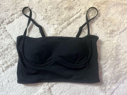 Alo Yoga airbrush streamlined bra tank Black - $34 (46% Off Retail) - From  Haleigh