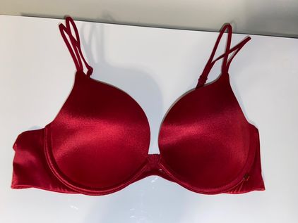 Victoria's Secret Sexy Victoria Secret Bra Size 32C Red - $12 (69