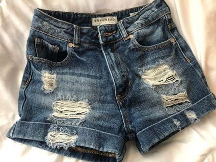 Bullhead Denim Co Shorts Size 0 17 From Mia