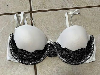 Maidenform White Black Lace Bra 34C Size undefined - $10 - From