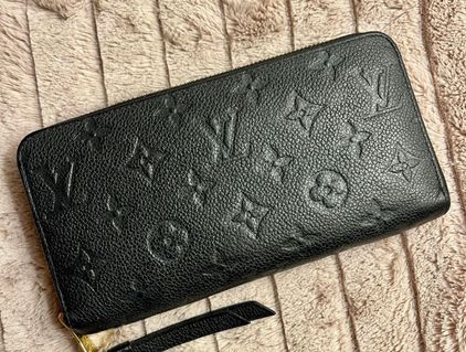 Louis Vuitton Monogram Empreinte Zippy Wallet - Black