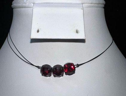 Little Stones choker