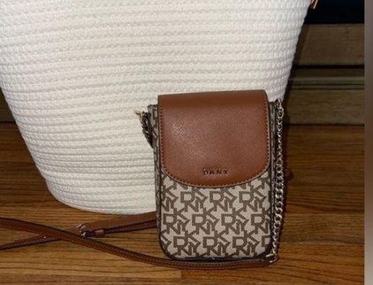 DKNY Chain Shoulder Cross Body Bag in Brown | Lyst UK