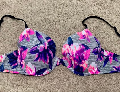 Victoria's Secret 34C Bra Multiple - $28 (42% Off Retail) - From Samantha