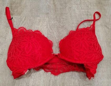 PINK - Victoria's Secret Red Lace Bra Size 32D - $18 - From Frumi