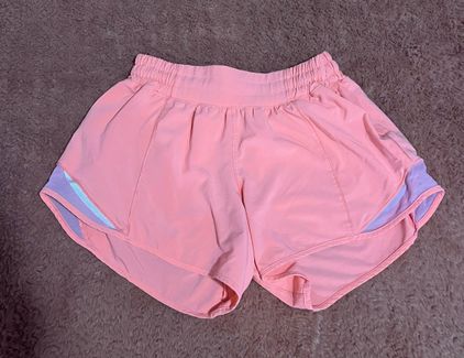 Lululemon Hotty Hot Shorts 2.5 Vs 42 Inch