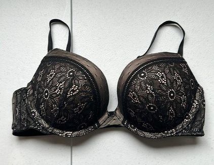 Victoria's Secret, Intimates & Sleepwear, 34c Victoria Secret Pushup Bra