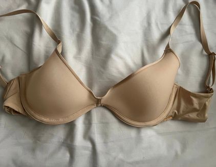 Skims Weightless Scoop Bra • See best prices today »