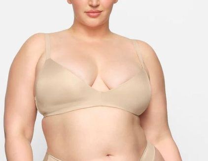 SKIMS Wireless Bra 36D Tan Size 36 D - $30 (42% Off Retail) New With Tags -  From Ali