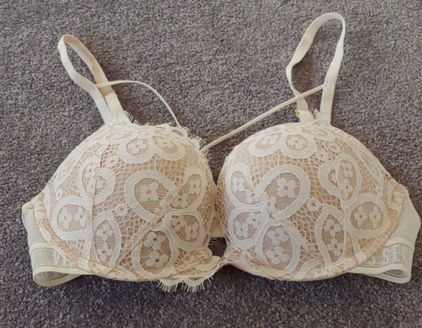 Victoria's Secret, Intimates & Sleepwear, New Victorias Secret Bombshell  Bra