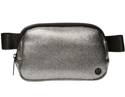 Lululemon Everywhere Belt Bag 1L (Black/White)