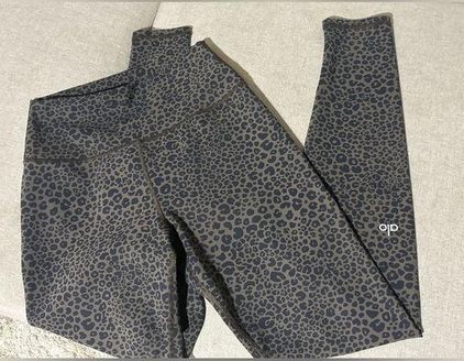 Alo Yoga Alo size small leopard print leggings - $48 - From Rachel