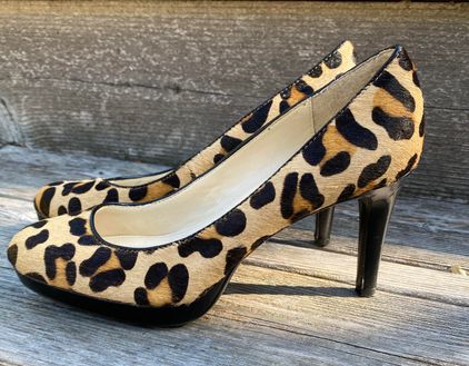 Calvin klein sales leopard heels