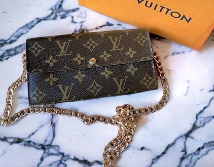 Louis Vuitton Authentic Sarah classic monogram canvas floral mini bag  crossbody - $576 - From Viktori