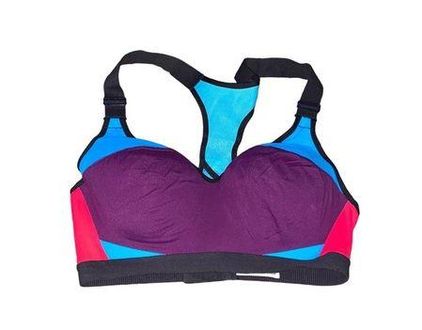 Victoria's Secret Victoria secret Sports bra 36C Size 36 C - $18 - From  Ashley