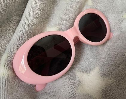 Women's Indie Round Unique Cat Eye Cut Out Sunglasses - zeroUV