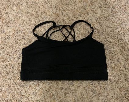 H&M Sports Bra Size M - $15 (50% Off Retail) - From Alysa