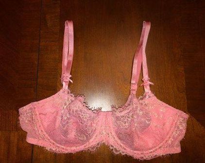 Victoria's Secret Dream Angels Shimmer Bra 34B Pink - $20 (75% Off Retail)  - From Giannah