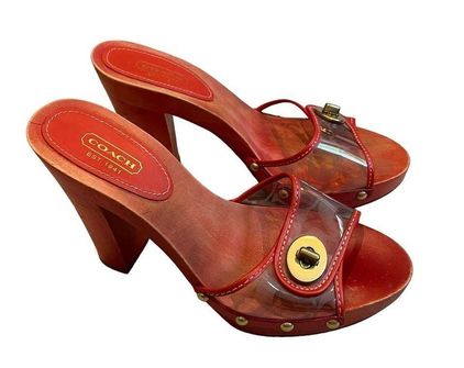 Coach red store heels