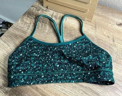 Lululemon Green Power Y Sports Bra Luon Size 6 - $19 - From Madi