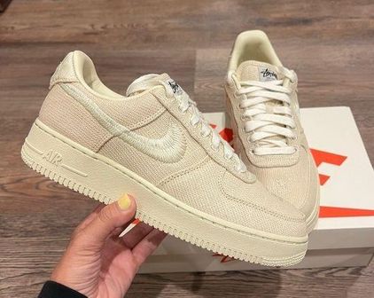 Nike Air Force 1 Low Stussy Fossil