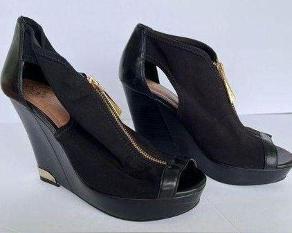 Vince camuto wedges on sale black