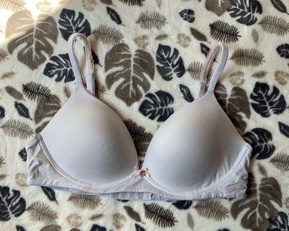 Victoria's Secret *wireless* push up bra White Size 34 C - $40