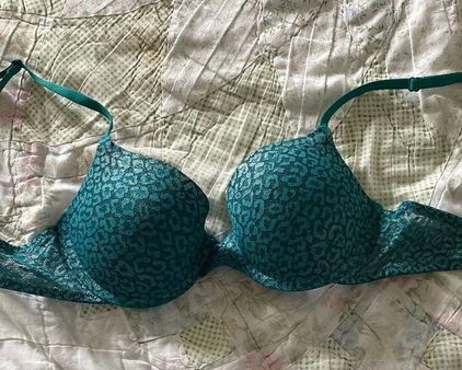 No Boundaries Bra Green Size 32 D - $8 (33% Off Retail) - From Annie