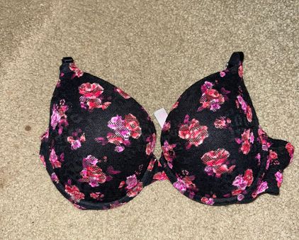 Victoria's Secret Lace Push-Up Bra