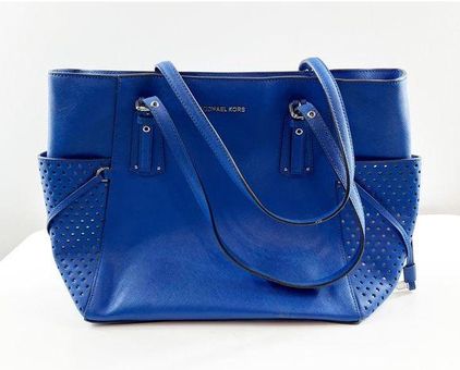 NWT Michael Kors Blue jet set shoulder bag | Bags, Shoulder bag, Michael  kors