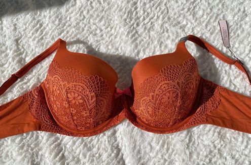 Victoria's Secret Body by Victoria Lightly Lined Demi Bra Lace