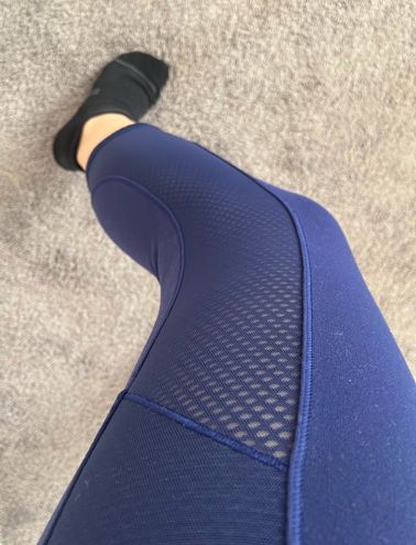 Lululemon Cropped Leggings Blue Size 4 - $23 (77% Off Retail) - From Sarah