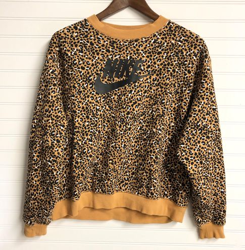 Sale > leopard print nike sweatshirt > in stock