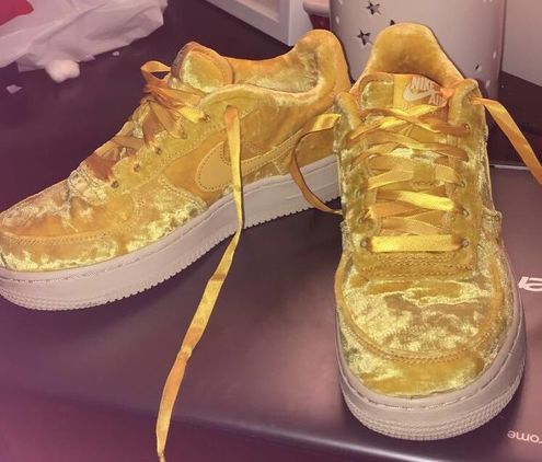 yellow velvet forces