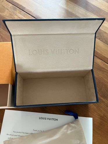 Louis Vuitton® My Monogram Light Cat Eye Glasses Black. Size E in 2023