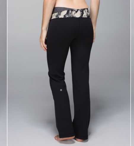 Lululemon astro pants Black Size 4 - $35 (64% Off Retail) - From