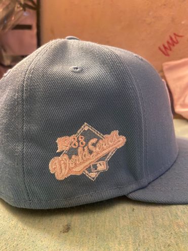 Los Angeles Dodgers New Era 1988 World Series Pink Undervisor