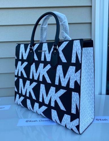 Michael Kors MK Everly Large Graphic Logo Conv Tote Multiple - $259 (39%  Off Retail) New With Tags - From Kash