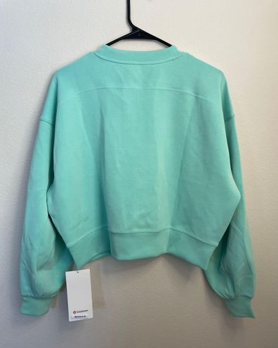 Lululemon Perfectly Oversized Crop Crew *Softstreme Size 6 Wild Mint WLDM  Green