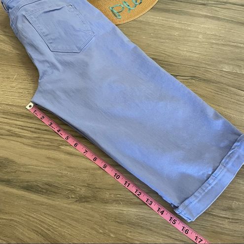 Gloria Vanderbilt periwinkle skimmer cropped pants size 10. - $10 - From  Christina