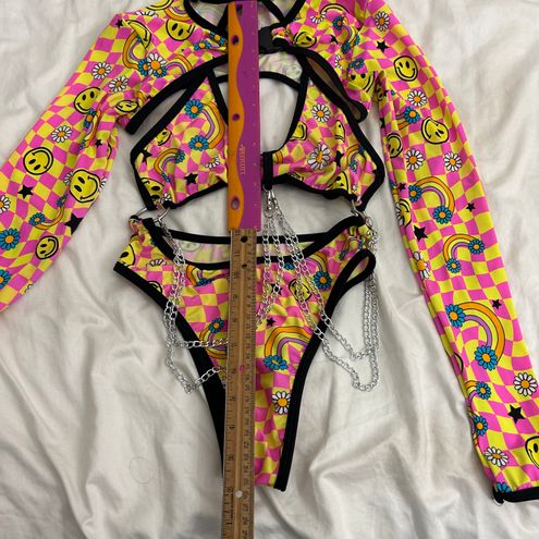 iHeartRaves x Rolita Couture Good Vibes Smiley Ultra Crop Shrug & Chain  Bodysuit Pink - $47 (59% Off Retail) - From Kathryn