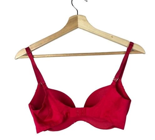 Victoria's Secret Red Plunge Push Up Bra 32D Size undefined - $32 - From  Lily