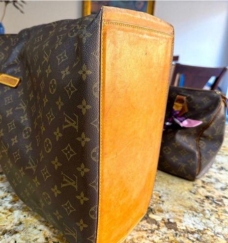 Louis Vuitton Shoulder Bag Cabas Mezzo Brown Monogram - $568 (68