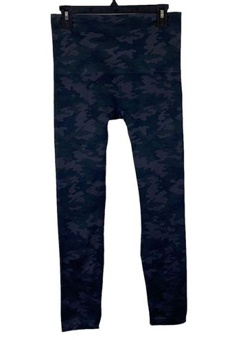 Spanx Look At Me Now Camo Seamless Legging Size 1X - $27 - From