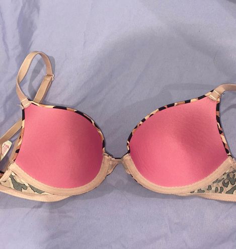 PINK - Victoria's Secret Pink Cheeta 32A Bra Size 32 A - $21 (40% Off  Retail) - From Morgan