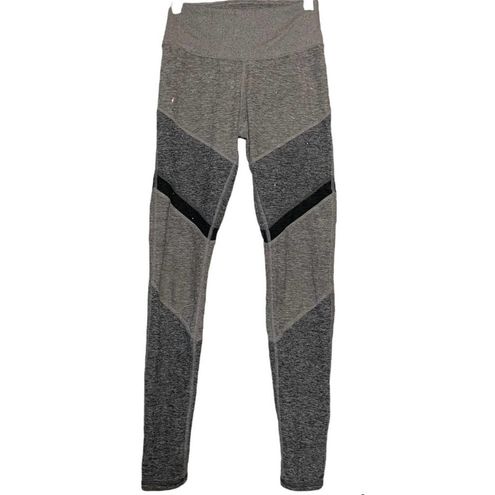 Alo Yoga Alo Alosoft Sheila Legging High Waisted 7/8 Length Heather Gray  Black Striped XS - $43 - From Pearl