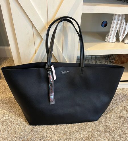 victoria secret shoulder bag black